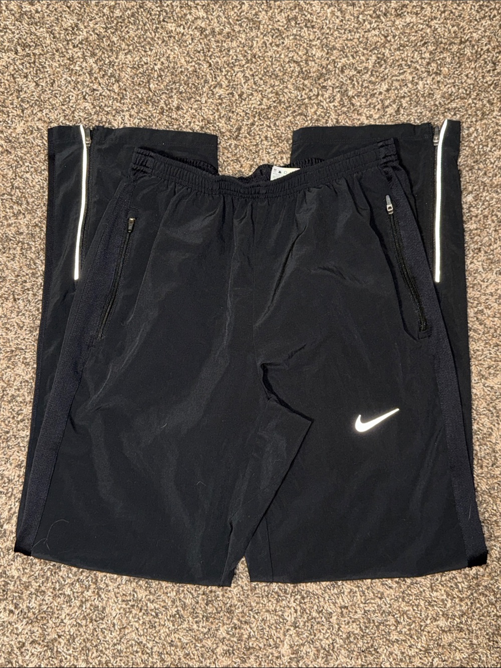 Nike Track Pants size Medium